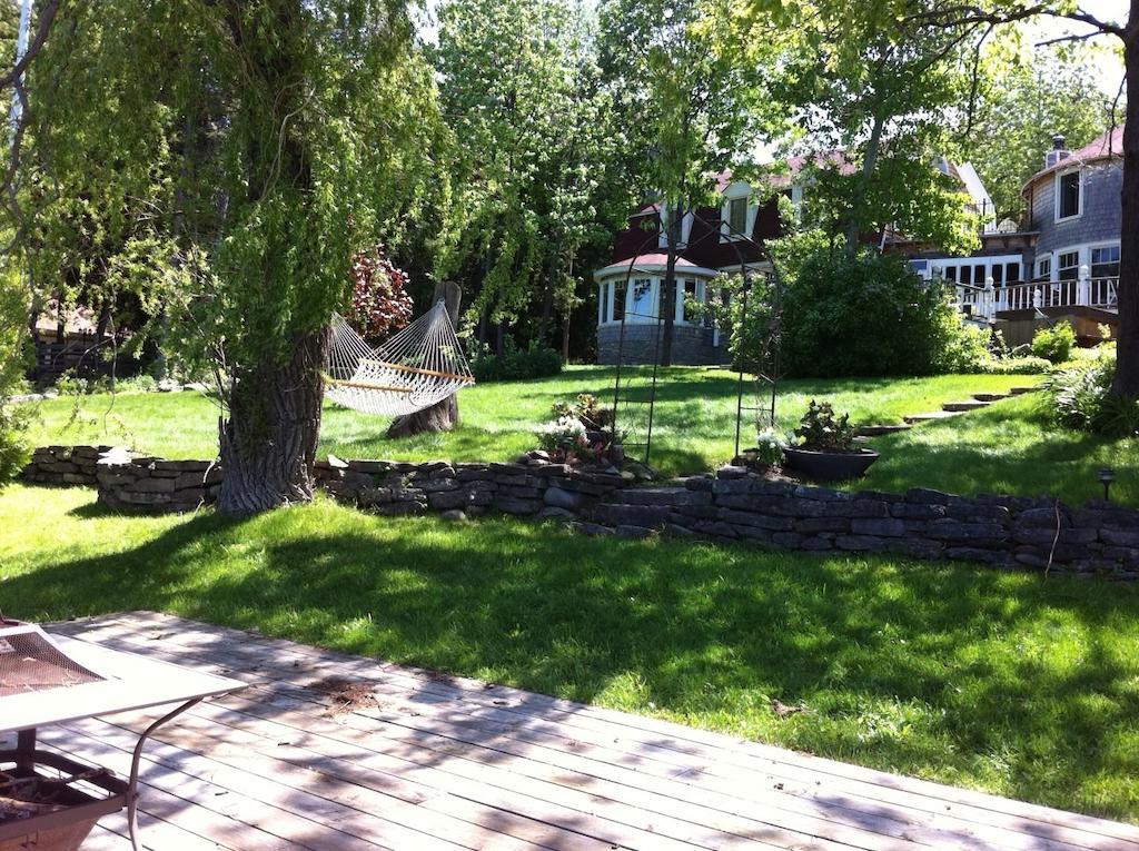 Windswept On The Trent Hotel Campbellford Ngoại thất bức ảnh